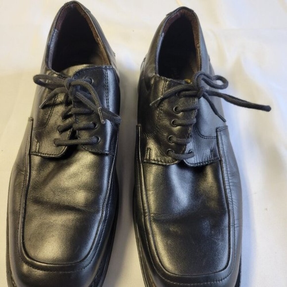 Bill Blass Black Shoes